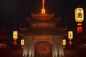 治愈剧《晚安天文台》剧照，夜空下的圆顶观测室